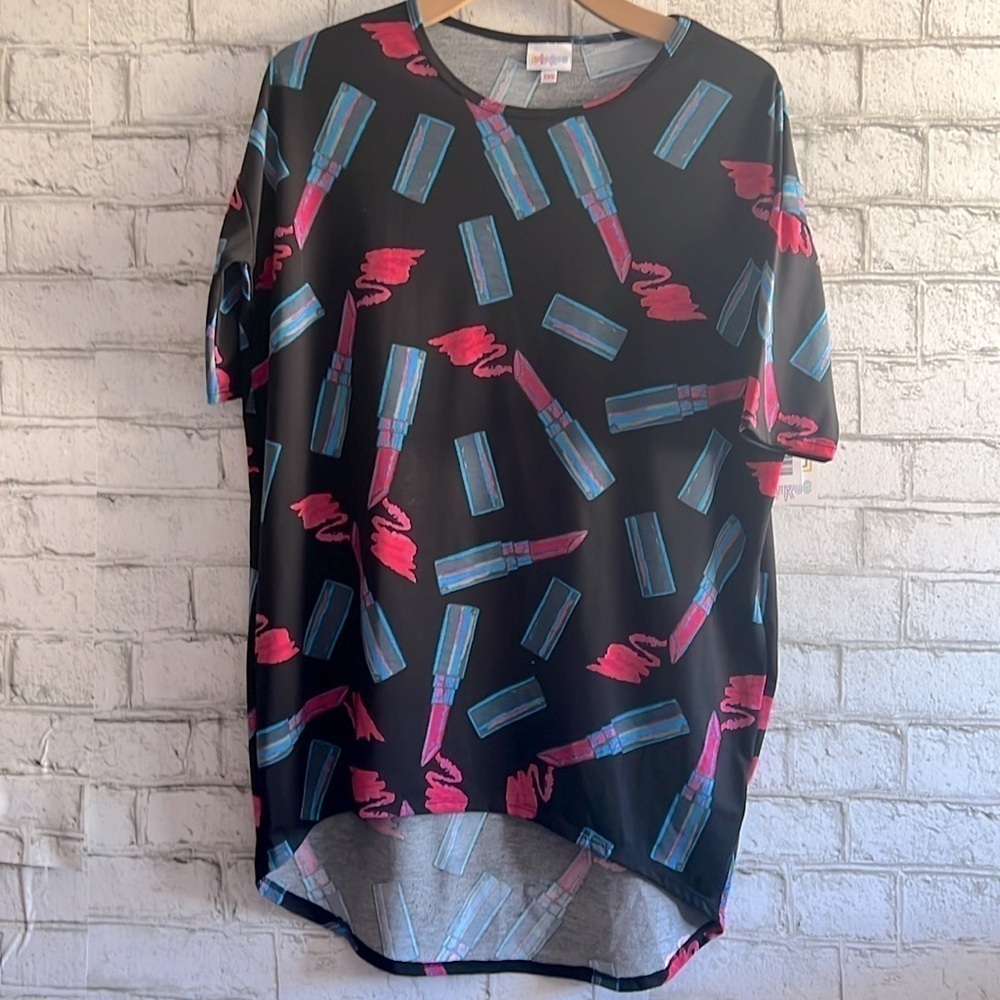 NEW! short sleeve Oversized Tee Irma Lipstick Print size XXS LulaRoe Tunic
